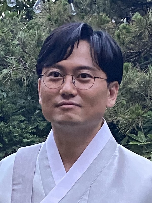 Junhyun Lee