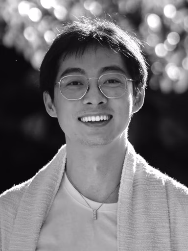 Zhihan Zhang